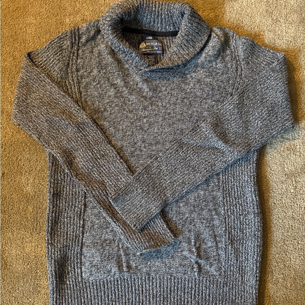 Men’s Slim-Fit Sweater w/ collar